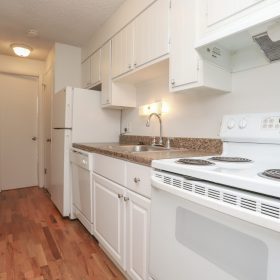 Photo Gallery for Unit 130-306